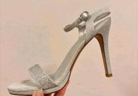NEU Damen High Heels 41 Silber Glitzer Pumps Absatzschuhe Bayern - Neutraubling Vorschau