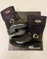 150€ ❤️LOVE MOSCHINO City Biker Boots, Stiefel, schwarz, Gr.39 Bayern - Lauf a.d. Pegnitz Vorschau