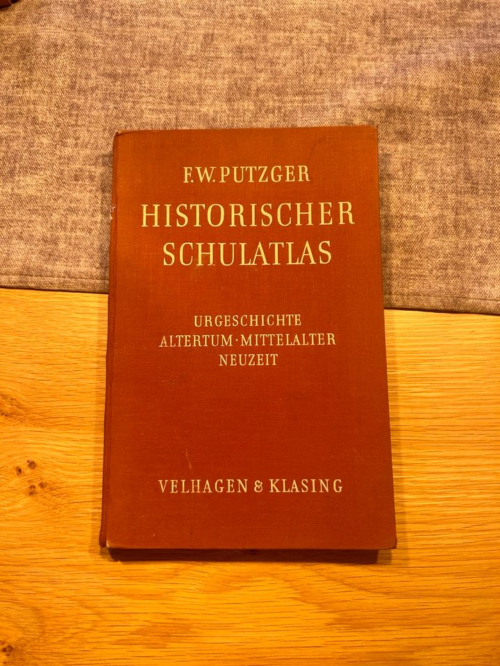 Historischer Schulatlas F.W. Putzger 75. Auflage 1954-1959 Alt in Groß-Zimmern