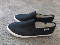 Sneaker Sportschuhe Damenschuhe Balerinas Schuhe Gr. 39 Nordrhein-Westfalen - Borchen Vorschau