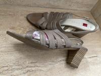 Sandalen, Högl, Gr.39, edel nur 1x zum Fest getragen, sehr schön Köln - Köln Klettenberg Vorschau