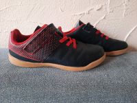 Fußball Hallenschuhe Gr. 32 Decathlon schwarz rot Baden-Württemberg - Eggenstein-Leopoldshafen Vorschau