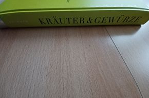 TEUBNER - Das große Buch der Kräuter & Gewürze in Öhningen