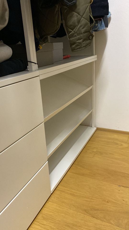 IKEA Platsa Kleiderschrank 320 x 221 x 42 in München