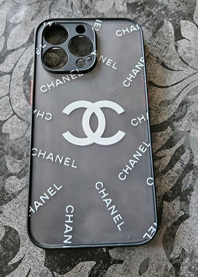 Handyhülle Chanel Iphone 13 Pro in Lüssow