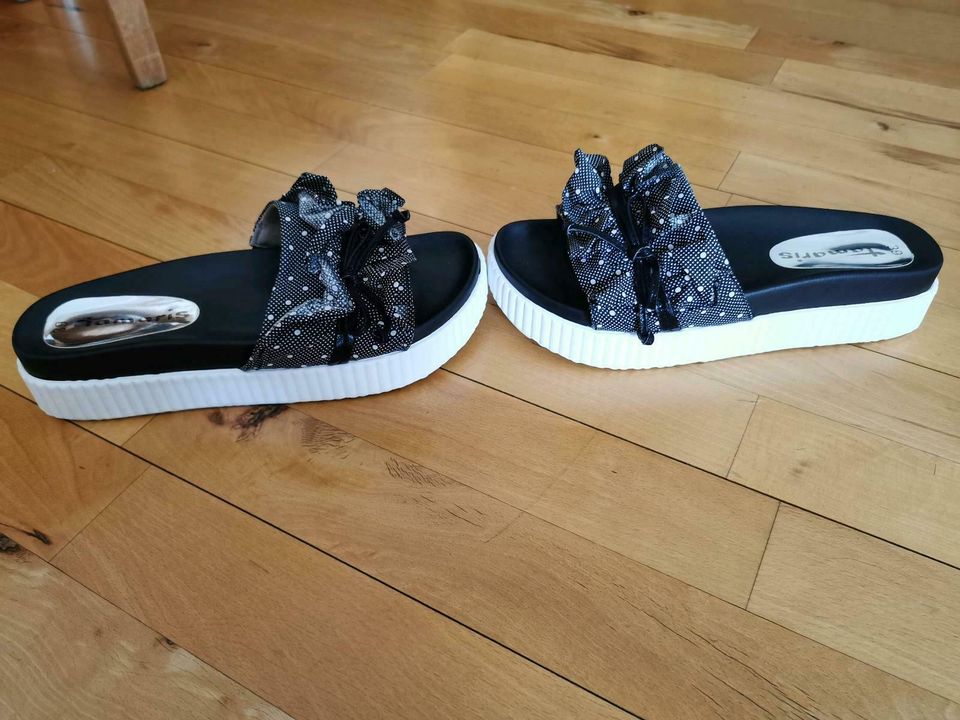 Tamaris gr. 39 badeschuhe badepantolette in Saarland - Illingen | eBay  Kleinanzeigen ist jetzt Kleinanzeigen