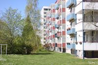 Große 3-Raum-Wohnung im 2.OG in der Plöner Str. 3 Schwerin - Lankow Vorschau