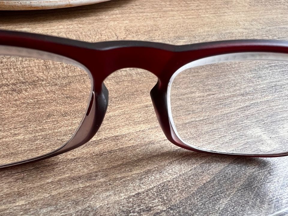 Lesebrille LEXXOO + 2,5 rotbraun sehr flexible Bügel in Berlin