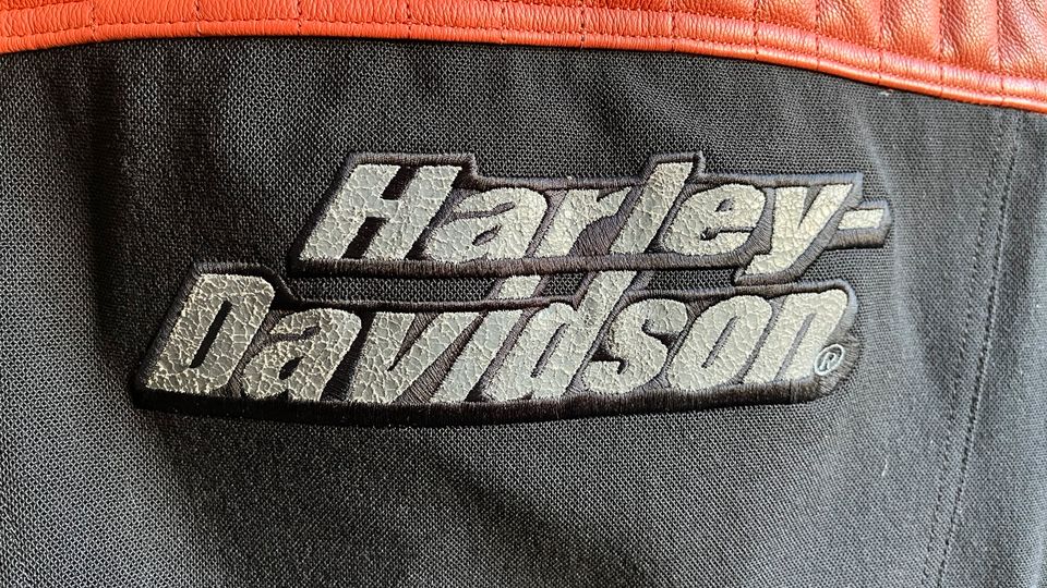 Harley Davidson Lederweste Gr.M Top Zustand in Döbeln
