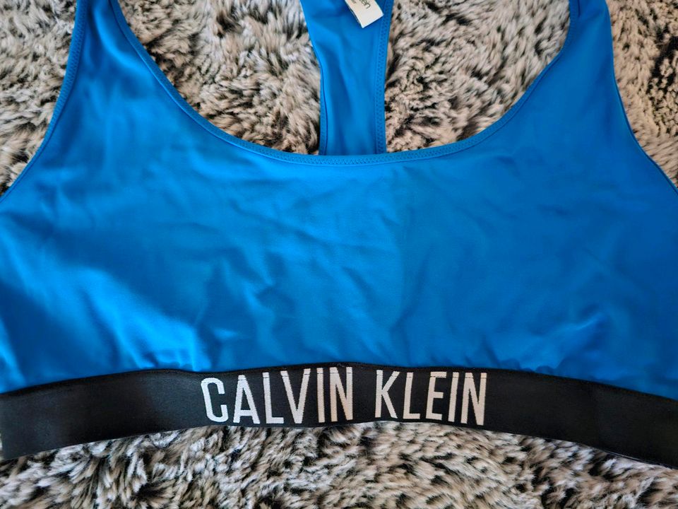 CALVIN KLEIN SPORT BADE BH GR.M ROYALBLAU in Gunzenhausen