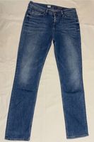 Damenjeans Tommy Hilfiger Rome Straight fit Gr. 30/32 Demin blau Nordrhein-Westfalen - Bottrop Vorschau