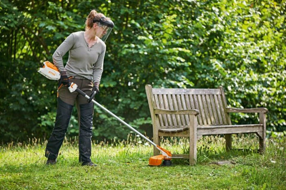 Stihl Akku Freischneider FSA 86 R in Hildesheim