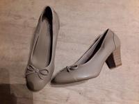 Pumps, beige neu Thüringen - Schleusingen Vorschau