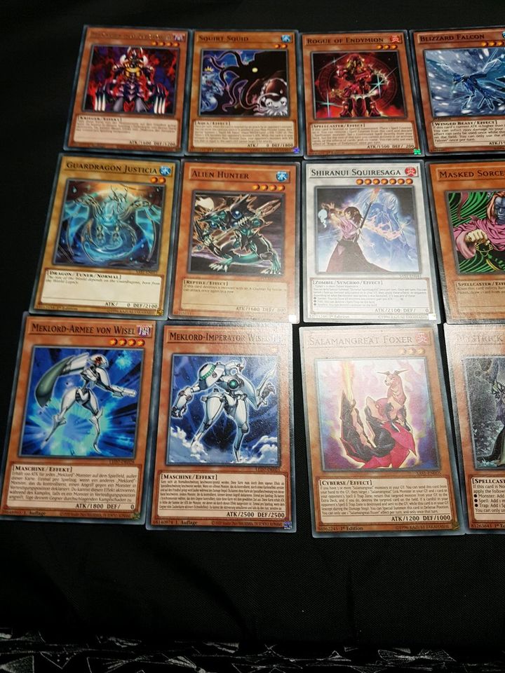 23 Neuwertige KONAMI Yu-Gi-Hh! Karten in Aachen