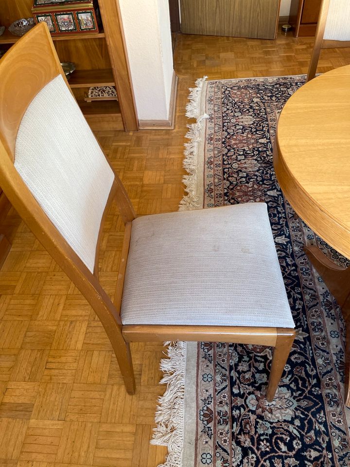 Tisch Esstisch mit 6 Stühlen in Würzburg