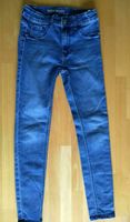 Jeans Hose blau Größe 146 Niedersachsen - Verden Vorschau
