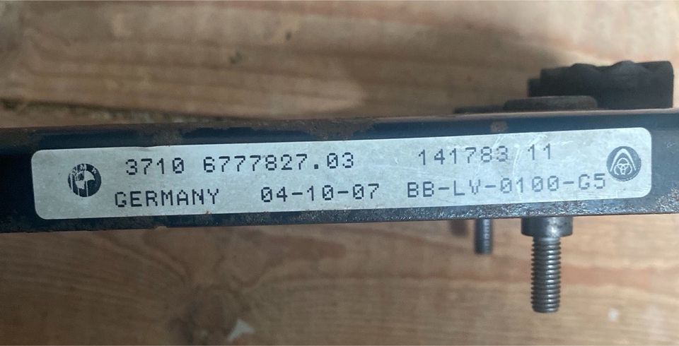 Halter Halterung Kompressor BMW 5er E61 Kombi 3710677782703 in Dassendorf