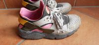 Nike Huarache Rosa Gr. 42 Bayern - Stephanskirchen Vorschau