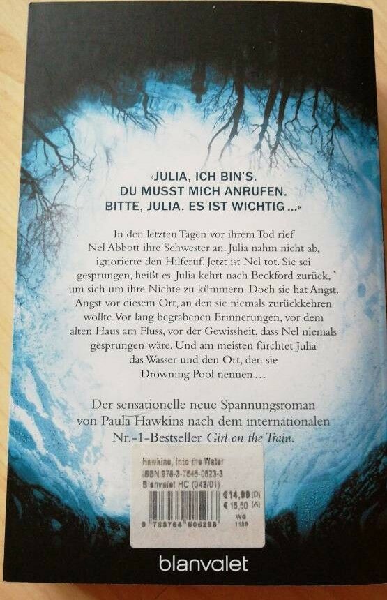 INTO THE WATER von Paula Hawkins (deutsch!) in Wallertheim