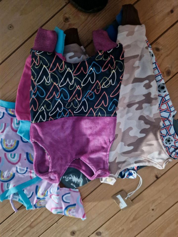 Babykleidung Paket zwillinge Mädchen und Junge in Surwold
