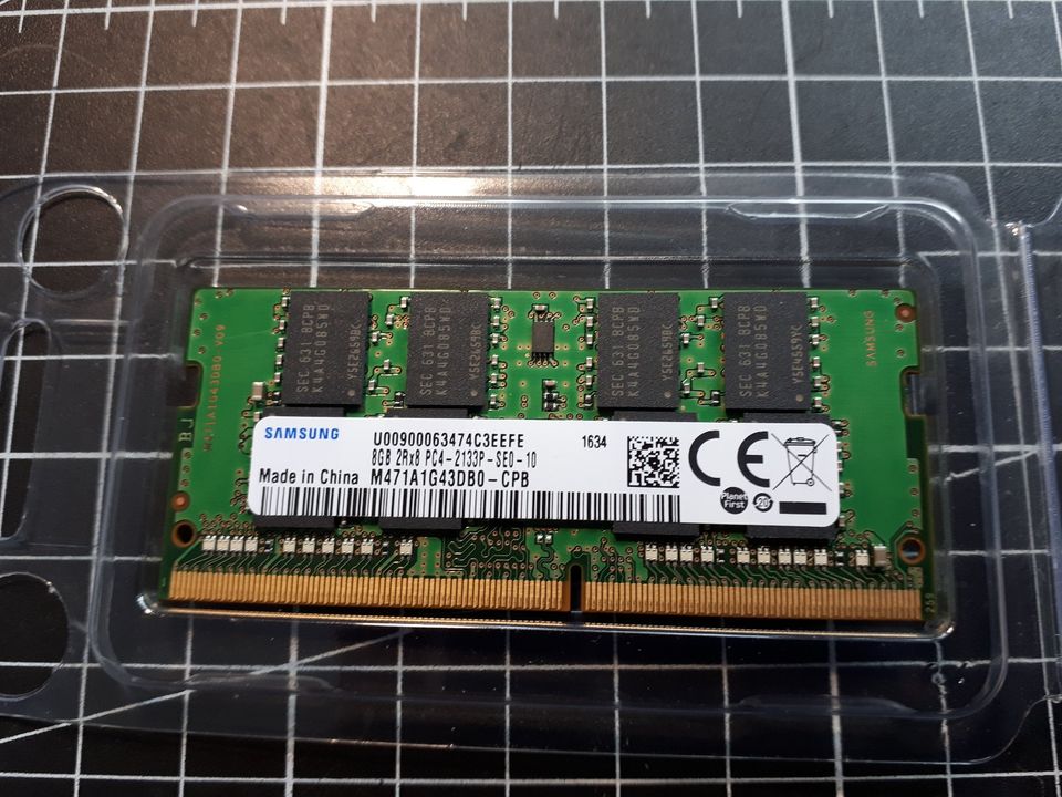 8GB RAM SO-DIMM 260-pin 2133 MHz / PC4 in Hemhofen