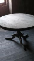 Antiquitäten runder Tisch für Sammler von Hotel Alte Post Cham Bayern - Traitsching Vorschau