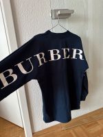 Stilvoller Statement-Pullover: Burberry Dunkelblau, Größe M Köln - Nippes Vorschau