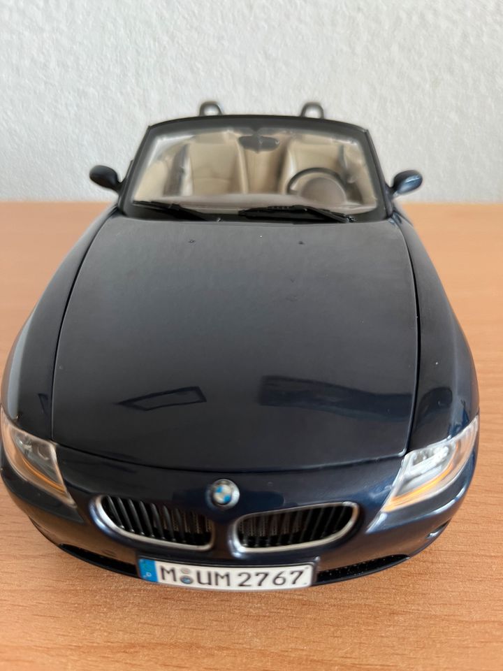 BMW Z4 1/18 Kyosho (Cabrio) in Neusäß