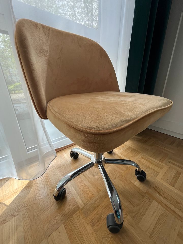 Office Chair - velvet in Frankfurt am Main