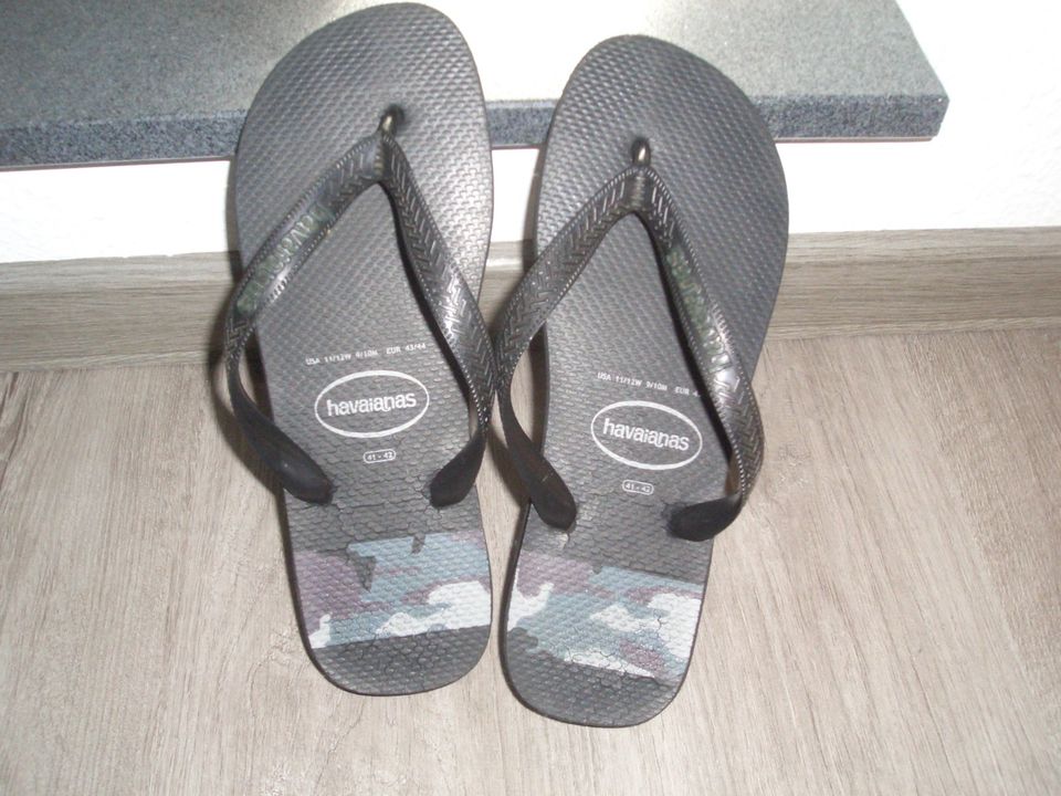 Havaianas 41-42 schwarz gemustert 4,00 € in Kleve