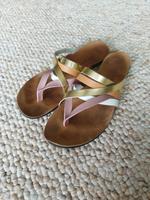 Sandalen Zehentrenner Leder Lascana Otto pink rose gold weiß Nordrhein-Westfalen - Swisttal Vorschau