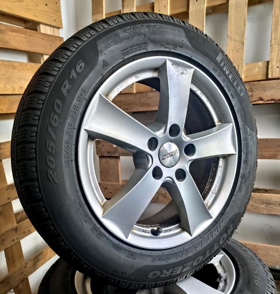 ✓ VW TOURAN T-ROC 205/60 R16 92H WINTERREIFEN WINTERRÄDER FELGEN in Herten