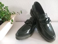 NEU! Slipper Schuhe grün Gr. 39 von la strada Bayern - Haßfurt Vorschau