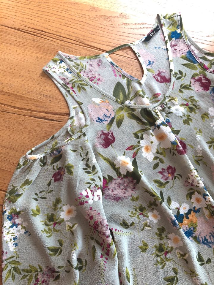 Only Bluse 38 bunt floral schulterfrei luftig Sommer in Oststeinbek