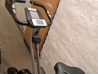 Klappbarer Heimtrainer. Trainierfahrrad hometrainer Dresden - Johannstadt Vorschau