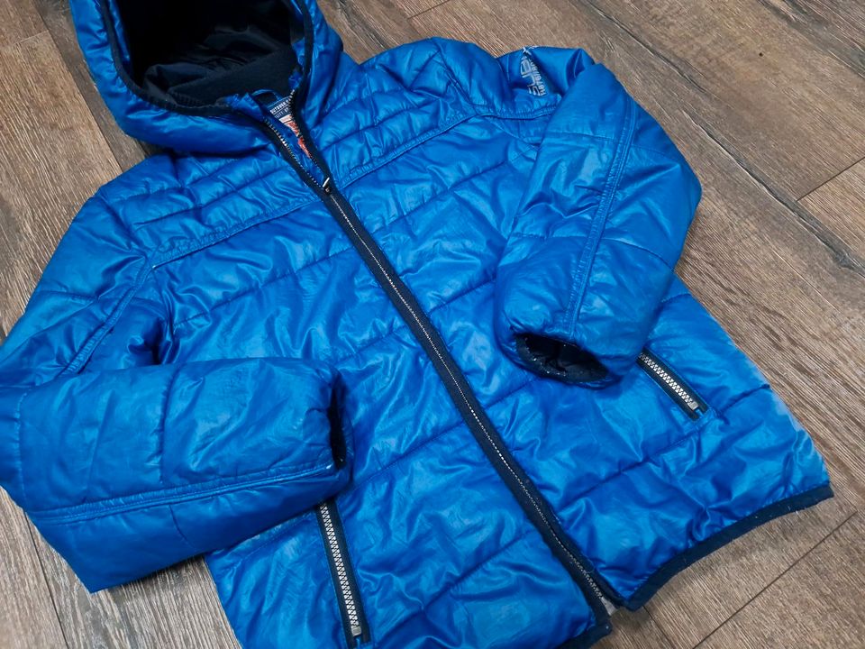 Winterjacke Gr. 152 blau Steppjacke in Königsbrück