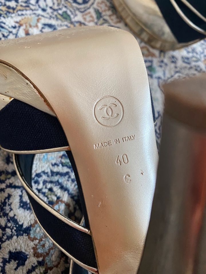 CHANEL High Heels gold canvas blau neuwertig 40 rare vintage in München