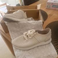 Uggs Ledersportschuhe Damen Gr.37 Hessen - Darmstadt Vorschau