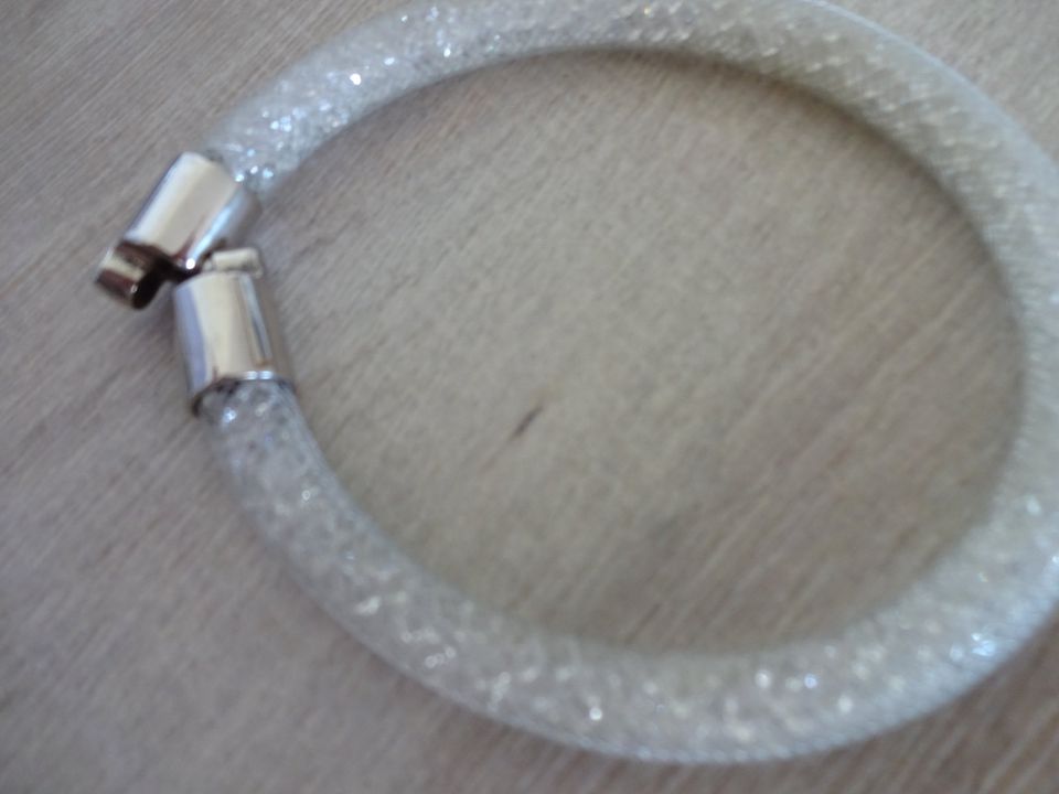 Swarovski Netzschlauch Magnet Armband Armreif weiß silber m. Kris in Pforzheim