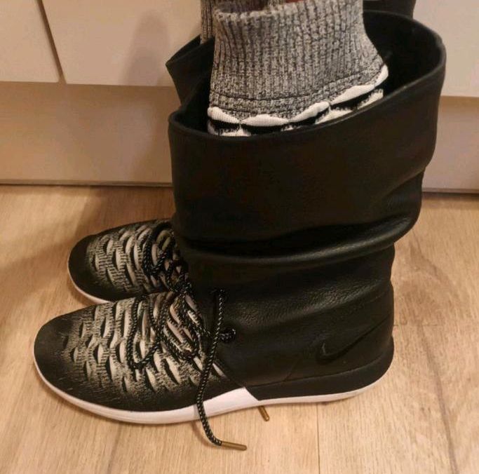 Nike roshe shop two hi sneakerboot