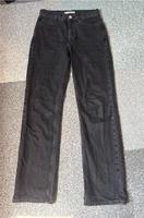 Schwarze Straight Leg Jeans Stuttgart - Weilimdorf Vorschau