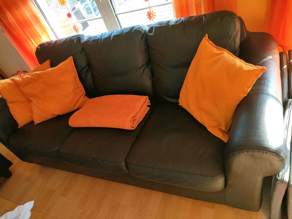 2 Ledersofas in Northeim