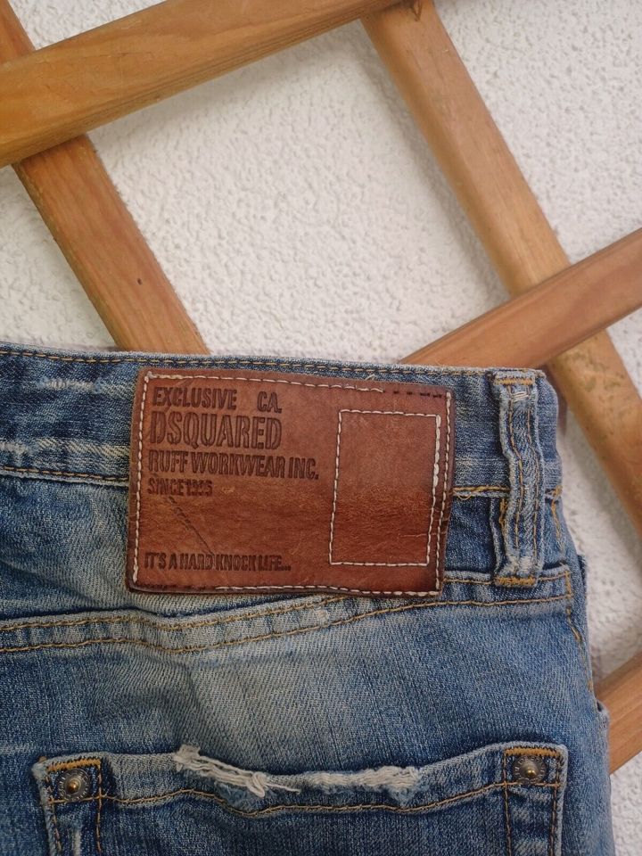 Original DSQUARED2 Jeans 30 / 31 (IT 46) Distressed SUPER ZUSTAND in München