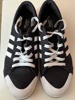Sneaker von Adidas Bayern - Kirchseeon Vorschau