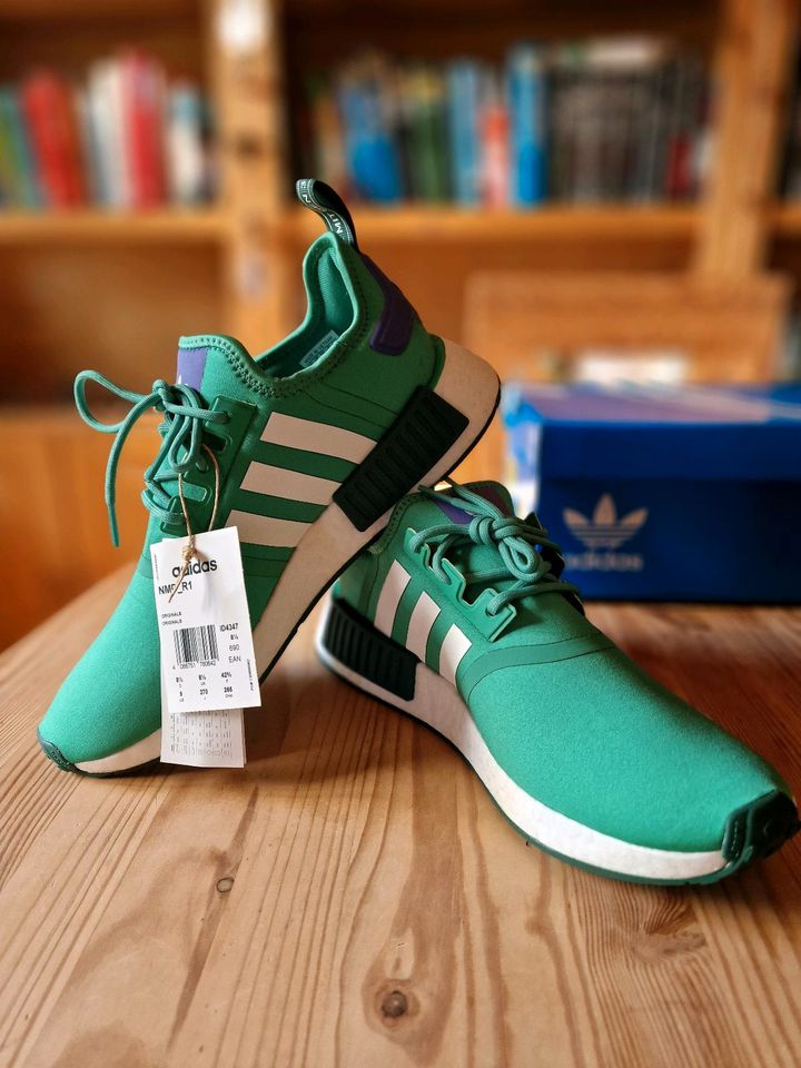 Adidas nmr1 hotsell