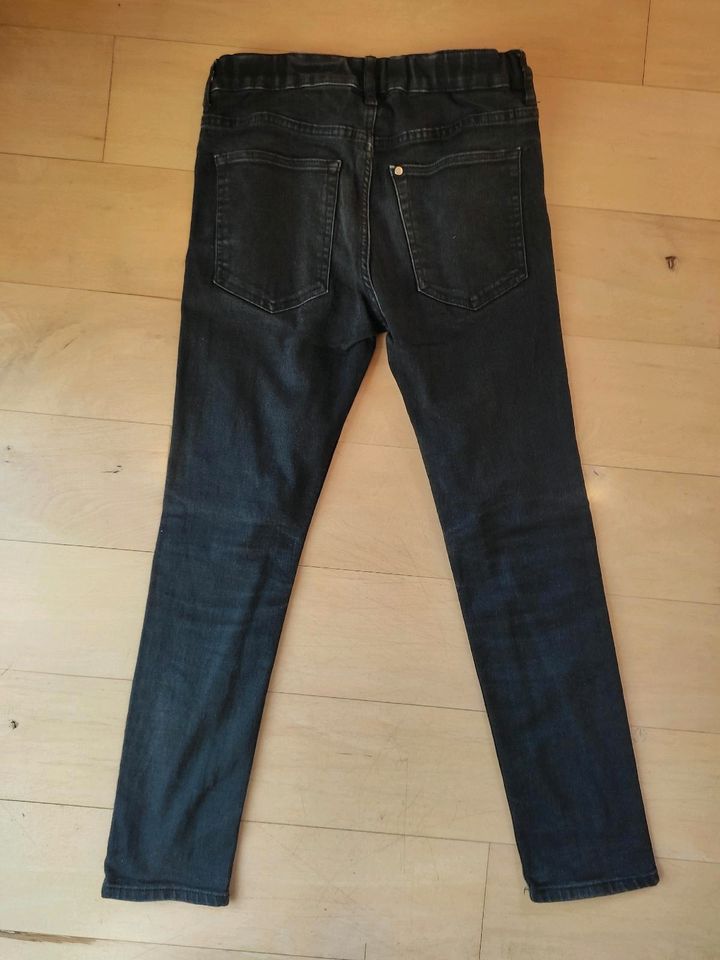 2 Jungen Jeans Marke H&M Gr. 146 (Skinny fit) in Reichenberg