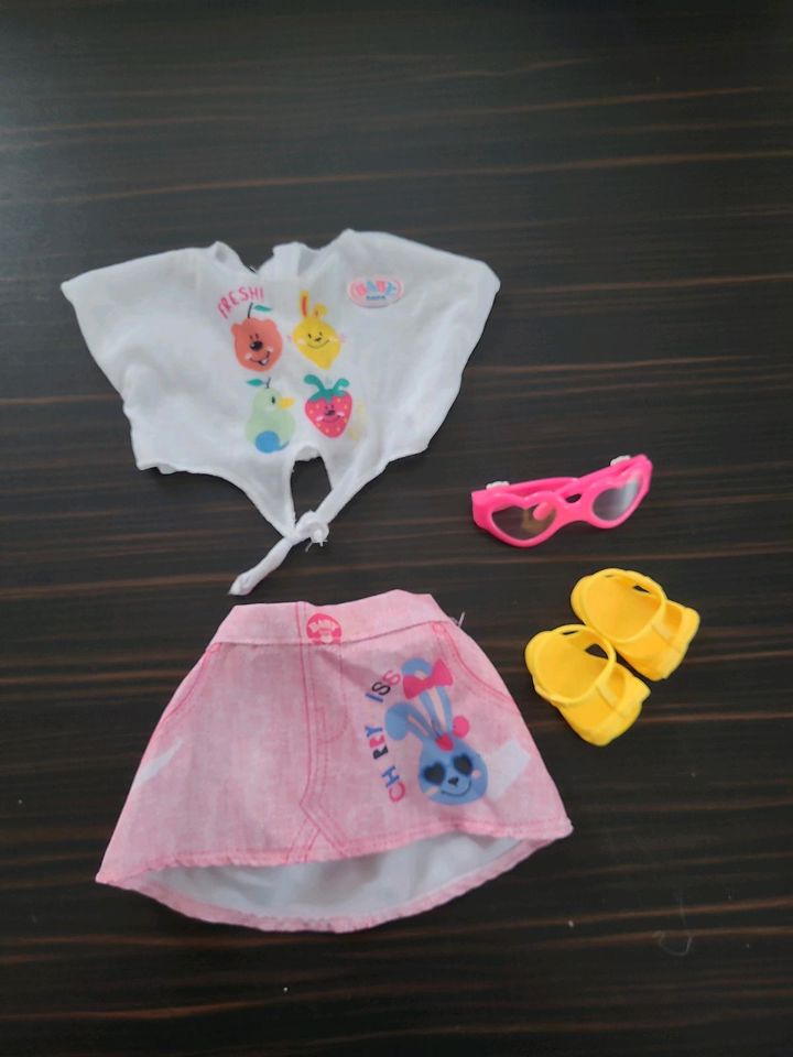 Baby Born Outfit in Gera