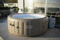 Bestway Whirlpool Lay-Z-Spa Palm Springs Airjet Pool 4-6 Personen Nordrhein-Westfalen - Greven Vorschau