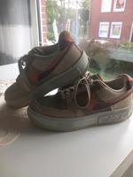 Nike – Air Force 1 Fontanka Gel – Sneaker in Khaki-Stein-Mix Niedersachsen - Emden Vorschau