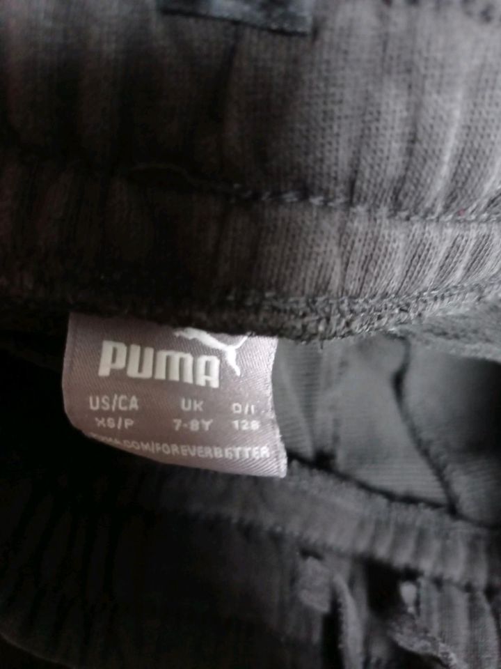 Puma Jogginghose Sporthose Gr. 128 in Lauterbach (Hessen)